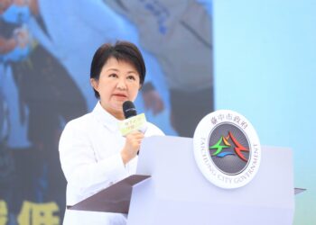 2025幸福宜居城市再進化！盧市長推「三大福利新政」：好孕專車、全國最高凍卵補助、永居外籍人雙十公車優惠