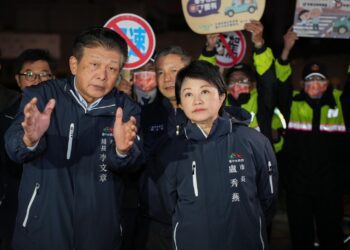 酒駕零容忍！中市啟動「2025春節交通大執法」-盧市長視察慰勉員警：感謝保障市民行的安全
