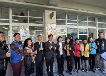 中市教育局為科技教育扎根-第4所steam教育示範學校揭牌