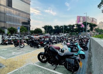 中市交通局加碼試辦10區路外機車場-2/1再提供大重機停放3,234格機車格位