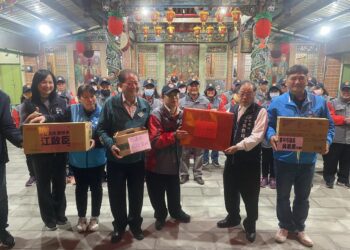 感謝警察協勤民力辛勞-民政局長慰勉春節安維工作