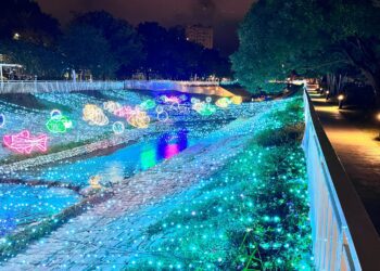 新春水叮噹！中市軟埤仔溪耶誕續點燈至2/17