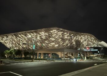 2025中台灣元宵燈會暖身！台中國際會展中心、綠美圖、台中流行影音中心齊點燈  