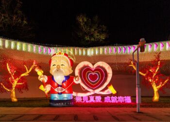 中台灣元宵燈會民政局「樂in-love」燈區搶先看！全台唯一5公尺高月老主燈-「最強戀愛之神」來加持