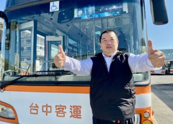 教育奉獻獎得主讚拾金不昧　台中公車駕駛：拾獲物品盼都能物歸原主