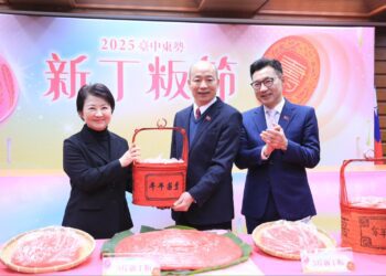 將幸福送進立法院!盧市長「回娘家」分送新丁粄-揭「好孕、好運」雙重意義邀全民歡慶