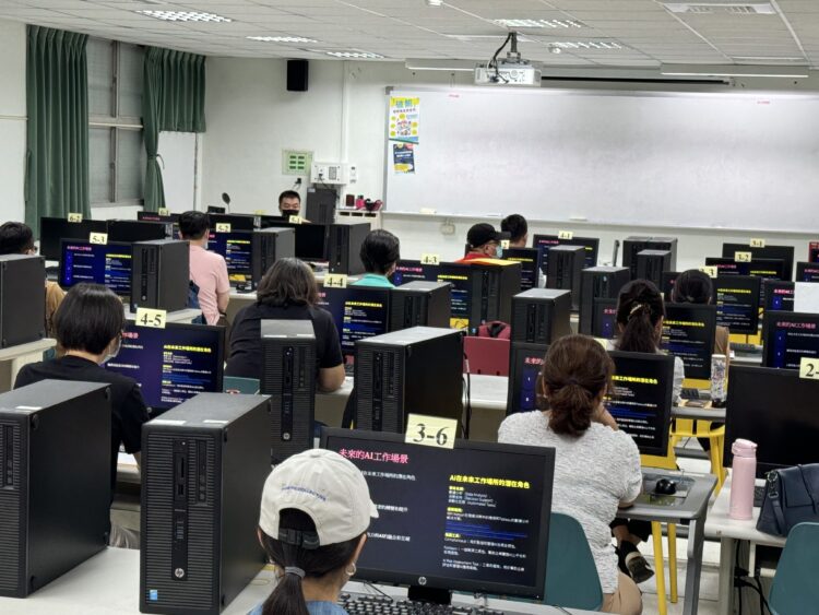 在職進修升職能！-中市勞工大學百門課程2/10起開放報名