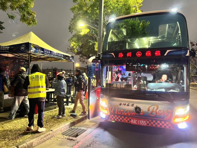 中台灣燈會首週疏運順暢!-19條公車路線、假日加碼2條接駁車輕鬆到會場