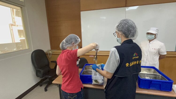 確保學童健康！中市食安處高規格把關校園午餐-查驗結果全數合格