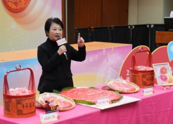 台中東勢新丁粄節2/12、13登場-120斤超級新丁粄分送民眾「好運」一整年
