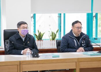 行政院長聽取新光三越爆炸案簡報  -鄭副市長感謝中央關心協助