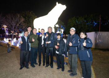 建築大師隈研吾讚中台灣元宵燈會有創意-黃副市長陪同感受女媧魅力與純正地方味
