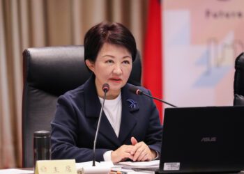 中市警銀聯手防詐！攔阻詐欺款逾13億-盧市長表揚有功人員：功不可沒