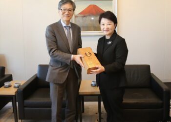 感謝投資台中！盧市長拜訪三井、日台交流協會、sanaa建築事務所-汲取城市經營策略