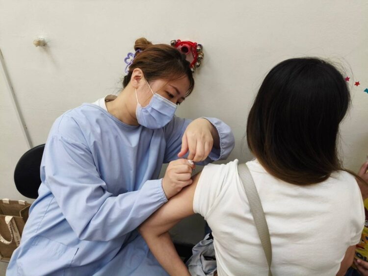 為健康「注」一臂之力！中市公費流感疫苗將用罄 -衛生局提醒符合資格對象盡速接種