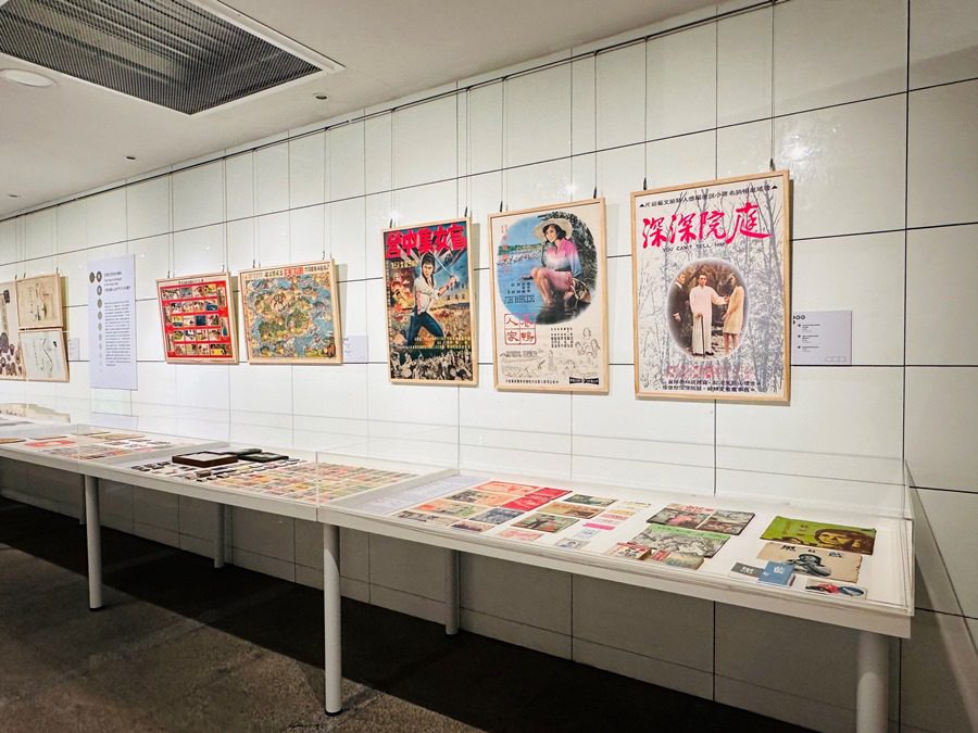 國資圖世紀的容顏:臺灣百年美術設計發展暨文獻展-展出1960年代的台灣電影海報設計。(圖/記者林均和攝)