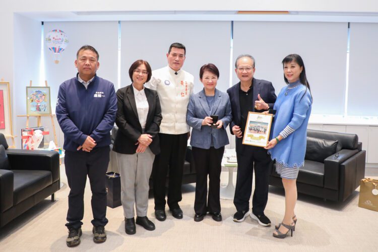 立委黃仁、盧縣一、林倩綺拜會中市府-盧市長:持續建設原鄉並推廣全民運動