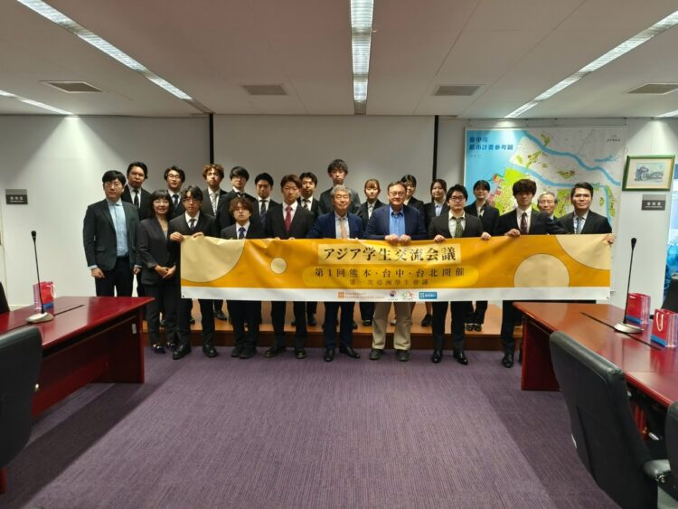 日本青年代表團拜會中市府-鄭副市長：建立青年跨國交流持久友誼
