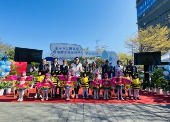 「黎新公園」環境教育場域揭牌啟用-中市建設局長：打造親子共學、體驗生態之美場域