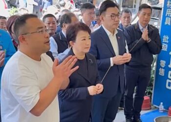 痛失地方梁棟!-豐原區四連霸豐田里長劉瑞銓因病驟逝-盧市長前往上香悼念