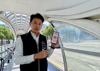 市民專屬乘車碼上線了！交通局長親自體驗-民眾大讚「台中go」