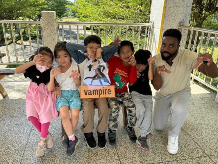 中市外師人數連續四年全國之冠-教育局持續增聘外師優化雙語教學