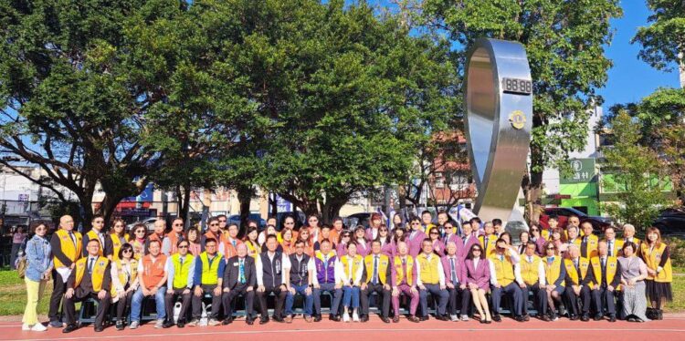 大甲體育場人行環境優化-運動局感謝台中大甲及台北復興獅子會共發善舉