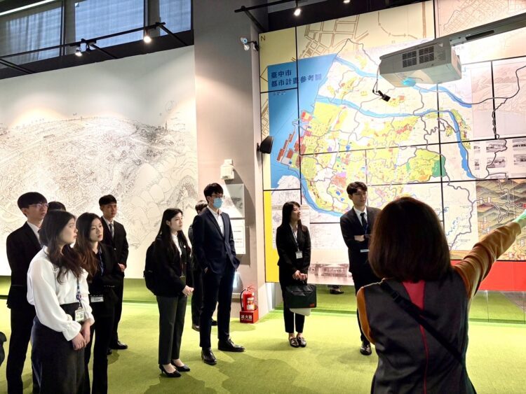 司法官學員赴中市府學習-強化司法與行政跨域交流