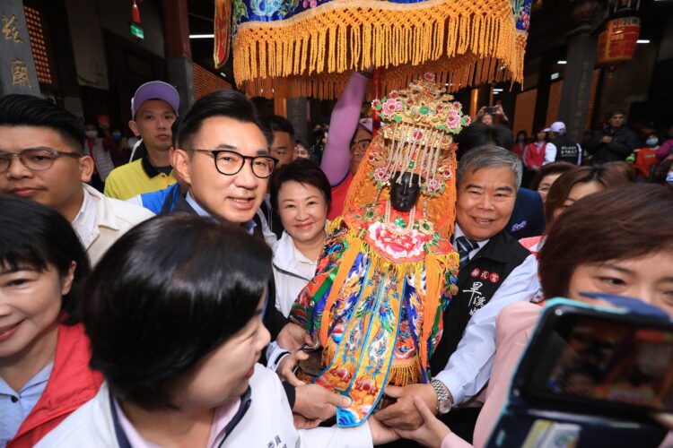 遶境天數全台最長！-台中樂成宮「旱溪媽祖」今起駕出巡-盧市長祈願：盼四時無災、世界平安