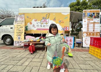 玩具車出動巡迴7行政區! 中市社會局邀親子交換玩具