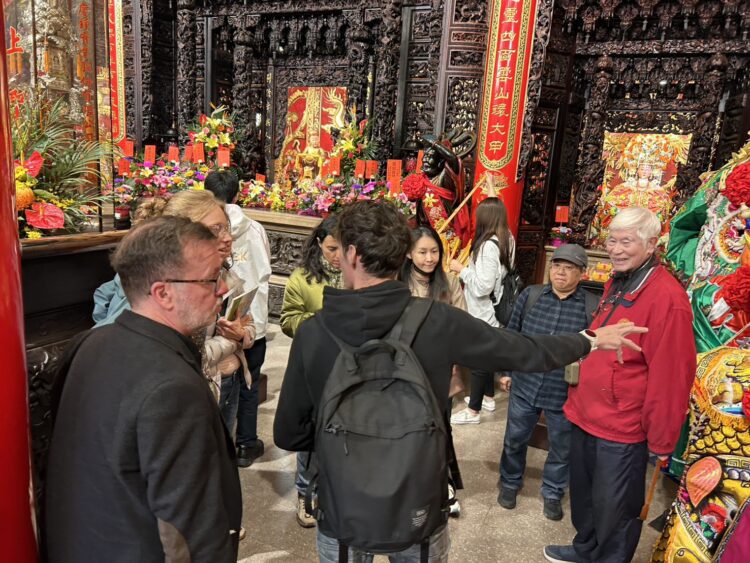 拓展中台灣宗教旅遊市場！-中市府熱情迎接德國媒體參訪團