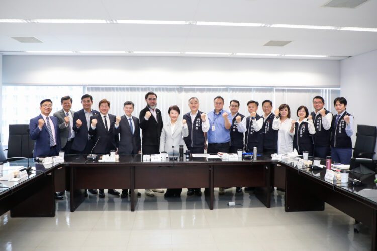 因應美國提升關稅-中市府邀公協會代表座談-盧市長提出2大訴求-助業者度難關