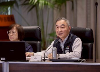 打造安全台中！中市府打擊詐騙-連五期獲警政署評比特優-黃副市長：協力宣導防詐