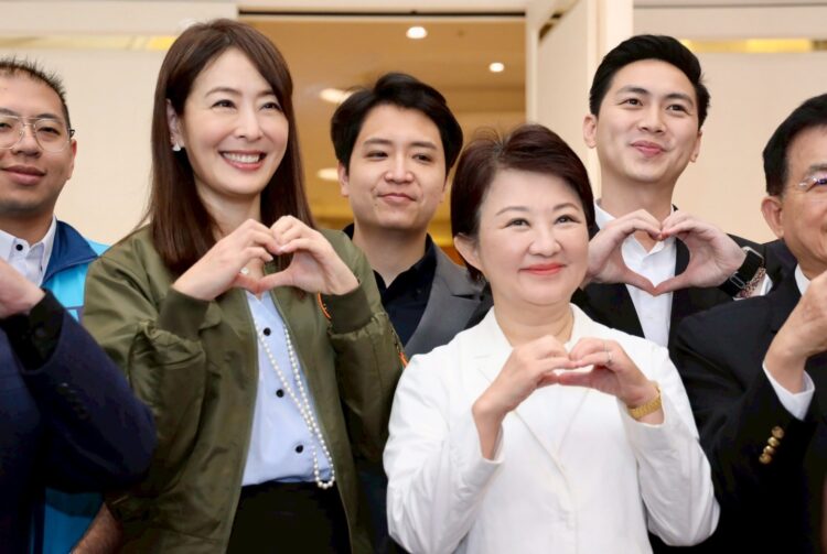 打造台灣新地標！立院率團考察「台中101」預定地-盧市長：投資台中是最聰明的選擇