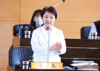 中央與台北101董事長赴台中考察-盧市長：「台中101」指日可待！