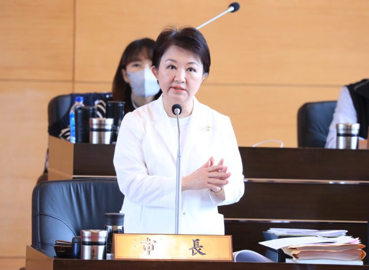 中央與台北101董事長赴台中考察-盧市長：「台中101」指日可待！
