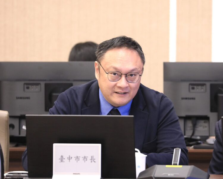 反映地方心聲！盧市長議會備詢心繫關稅衝擊 -指派鄭副市長赴院會提8縣市聯合聲明：盼攜手度過難關