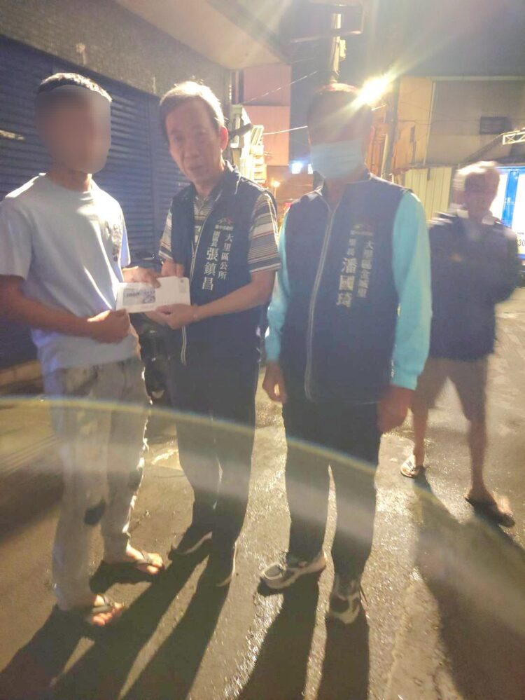 台中大里民宅火災-大里公所派員關心慰問