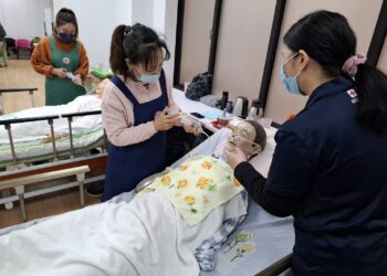 減輕長照家庭負擔-中市勞工局培訓照顧服務員-即日起受理報名