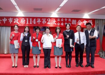 中市警銀聯手阻詐!第一季攔阻金額逾3億元-盧市長頒獎感謝「城市英雄」