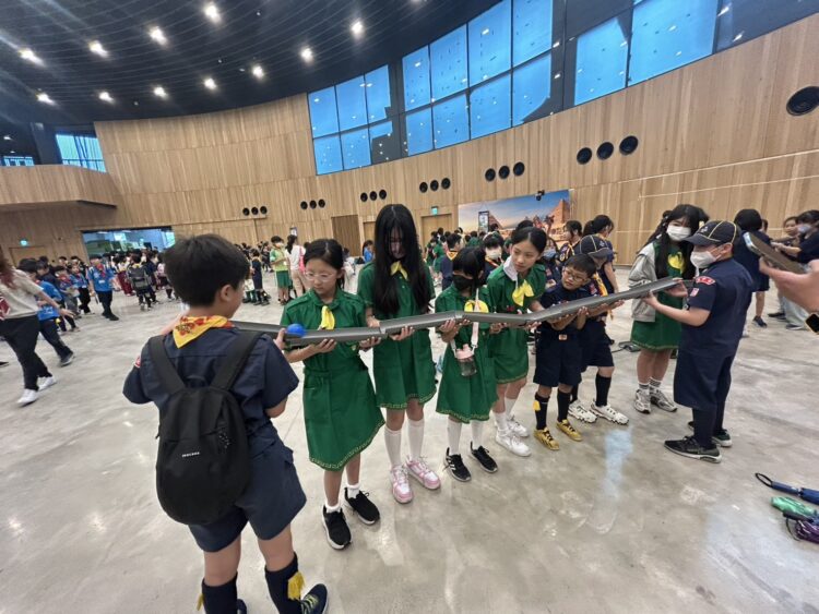 中市童軍牽駿馬！-幼童軍聯團活動后里馬場盛大登場