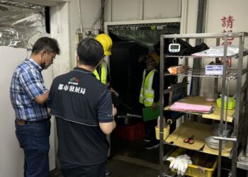 中市府大型用氣餐飲業稽查-昨查獲3家業者廚房環境及設備缺失-現場勸導改善