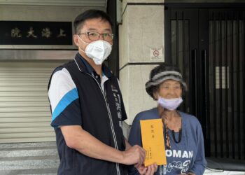 澎湖8旬母跨海來台照顧重病兒-中市府啟動關懷機制表達慰問