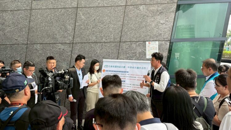 立院江副院長考察台中高鐵特區路網-交通局：盼中央助改善聯外動線