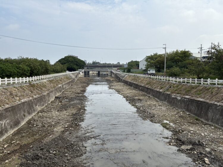 確保水路順暢！-中市水利局於汛期前完成清淤作業