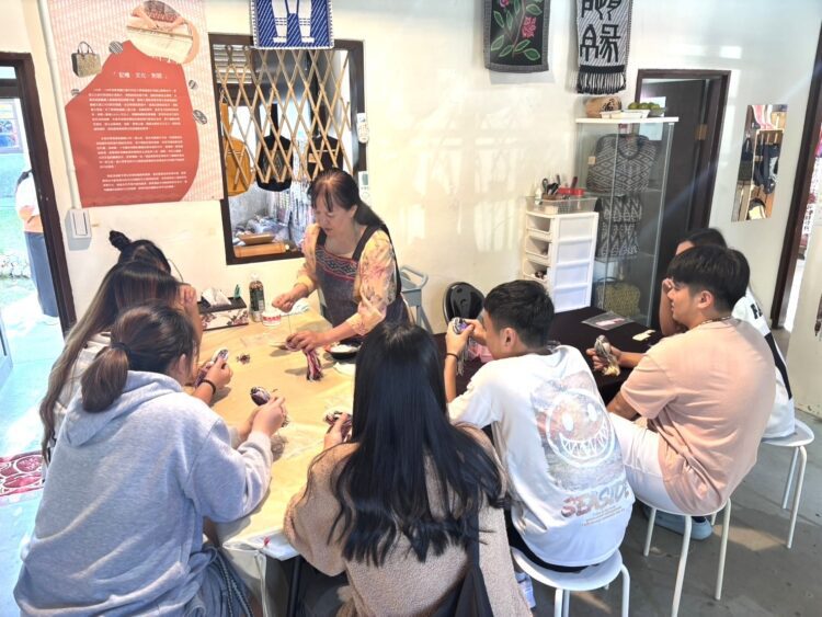 迎接五月感恩月-中市府原民會原流新創聚落5/10登場