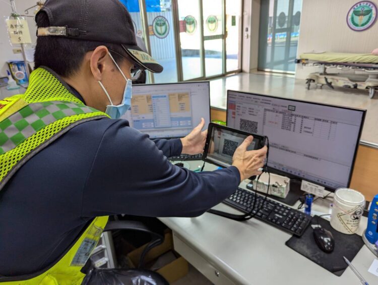 搶救性命刻不容緩-中市消防局推消防救護及醫院數據整合-縮短到院交接時間