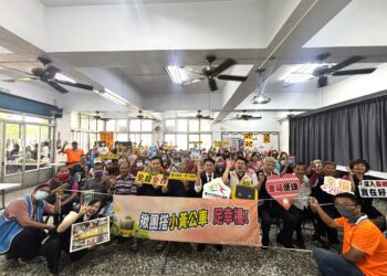 26條路線打造高齡友善交通！中市小黃公車延駛嘉惠長者出行服務