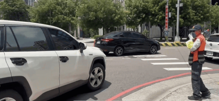 交通局強勢出擊！台中7期商圈推導流、優惠策略-有效紓解假日車潮