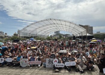 兩日限定！帝國糖廠華麗變身奇幻馬戲舞台-台中夏日馬戲節首日數萬人同歡
